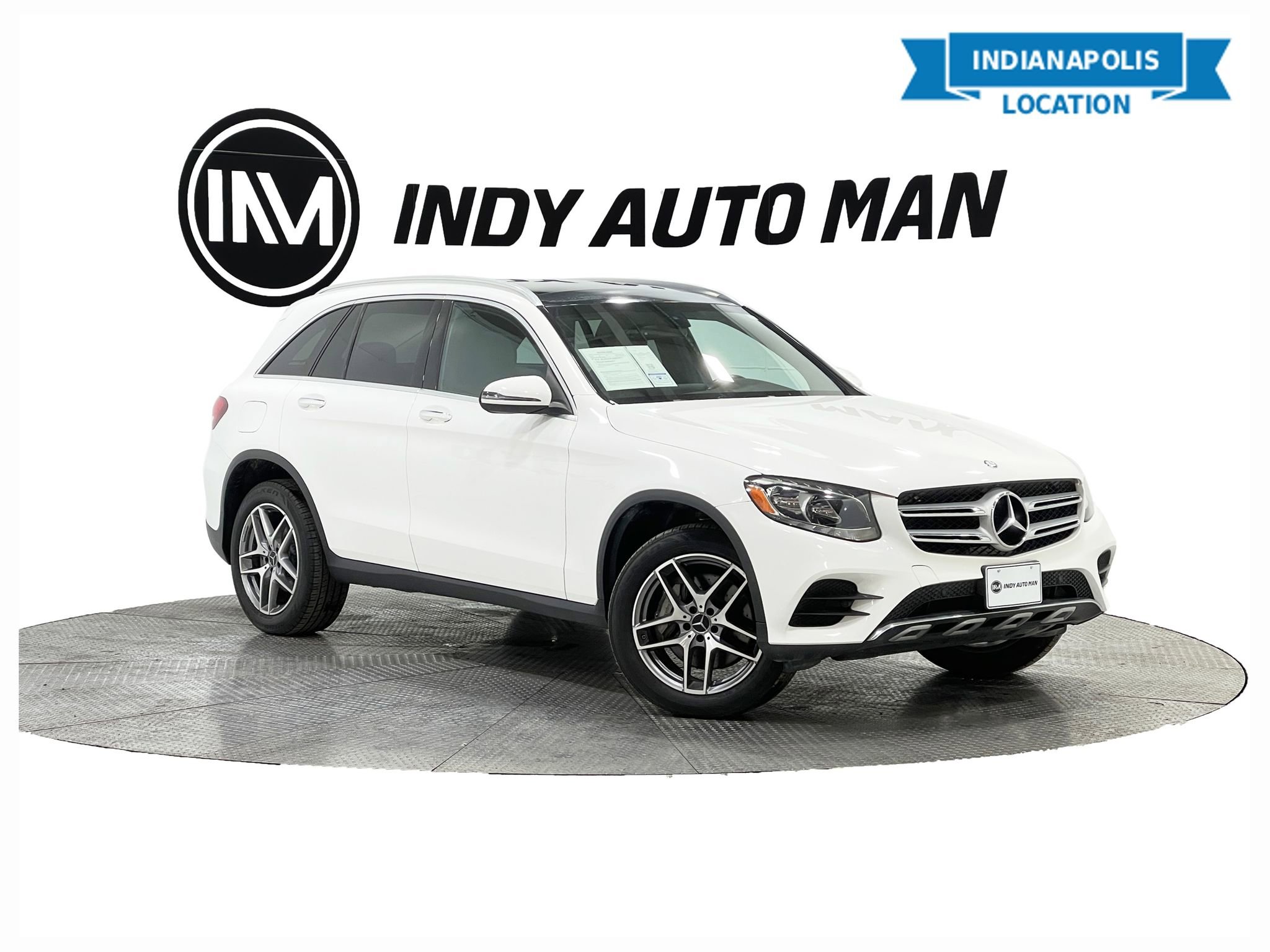 Used 2017 Mercedes-Benz GLC 300 4MATIC image 1