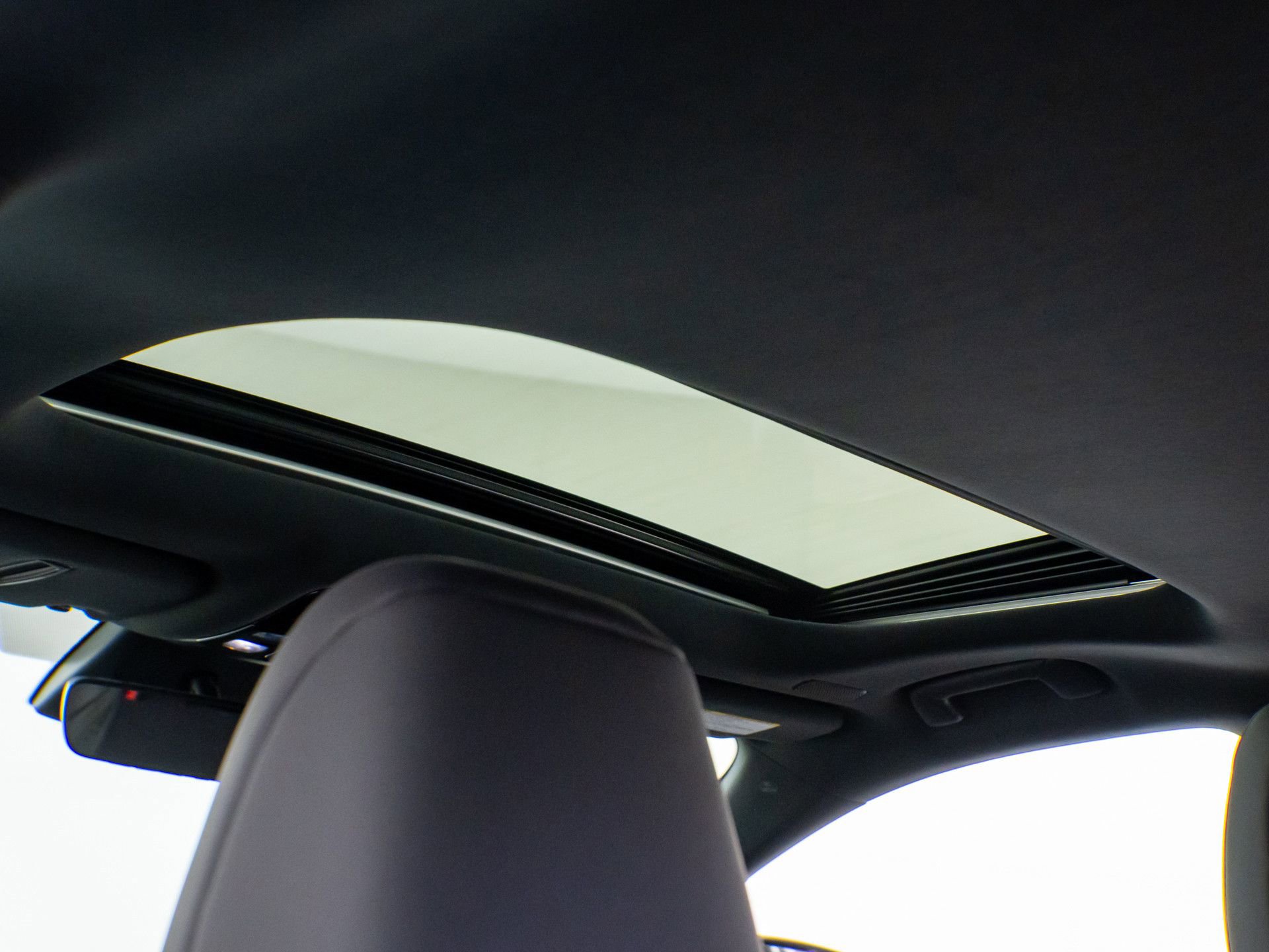 Used 2023 Lexus RX 350 Premium Plus w/ Accessory Package (Z1) image 15