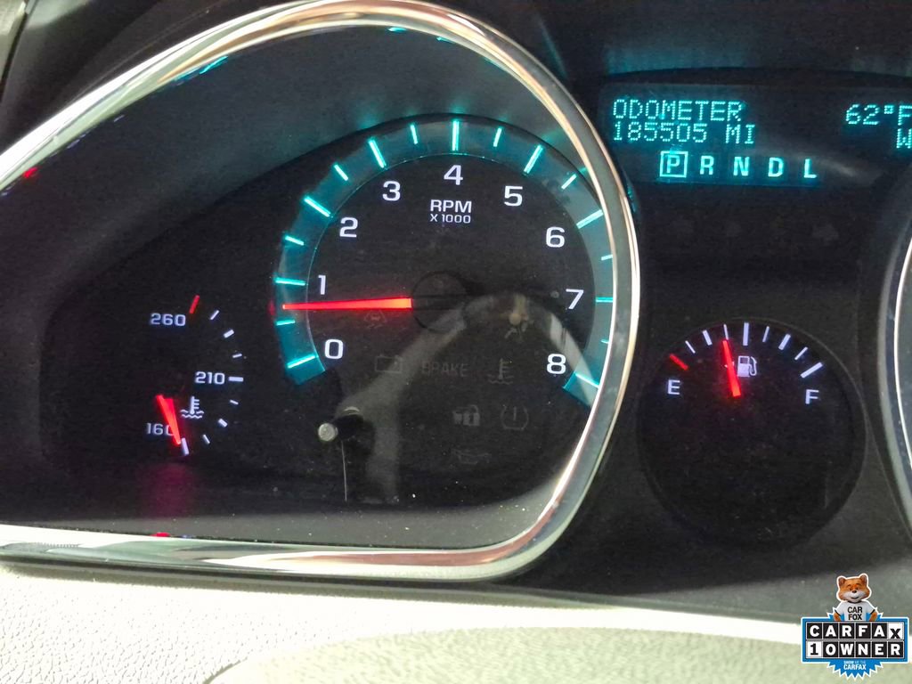 Used 2010 Chevrolet Traverse LT w/ Personal Connectivity Package FWD image 12