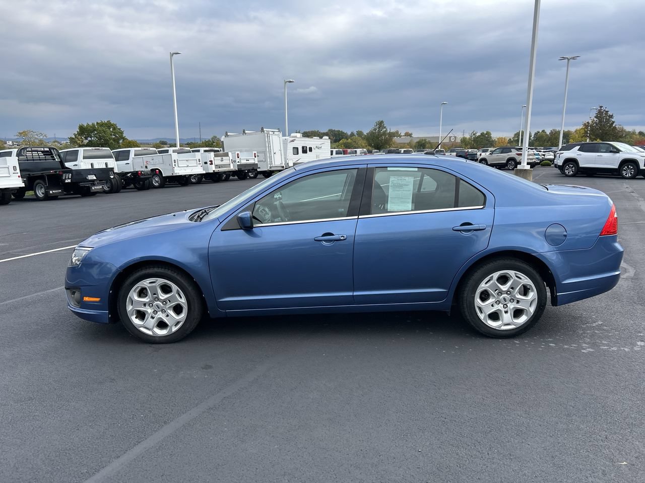 Used 2010 Ford Fusion SE FWD image 4
