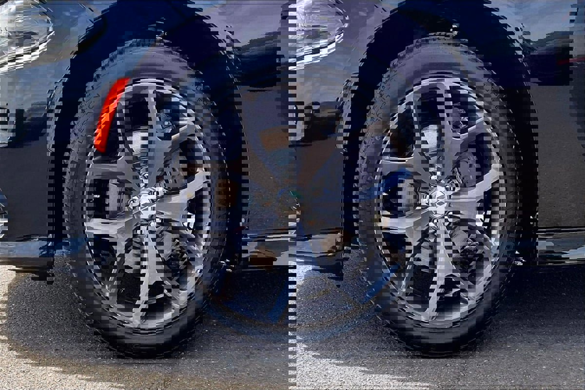 Used 2019 Dodge Charger GT image 9