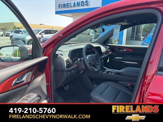 New 2025 Chevrolet Traverse Z71 w/ Driver Confidence Package image 26