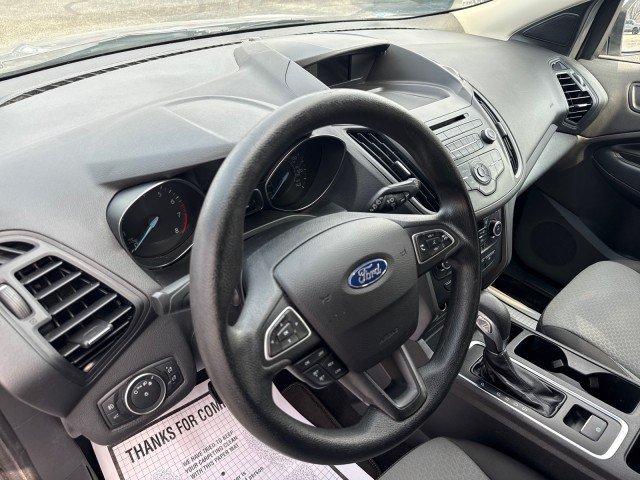 Used 2018 Ford Escape SE FWD image 17