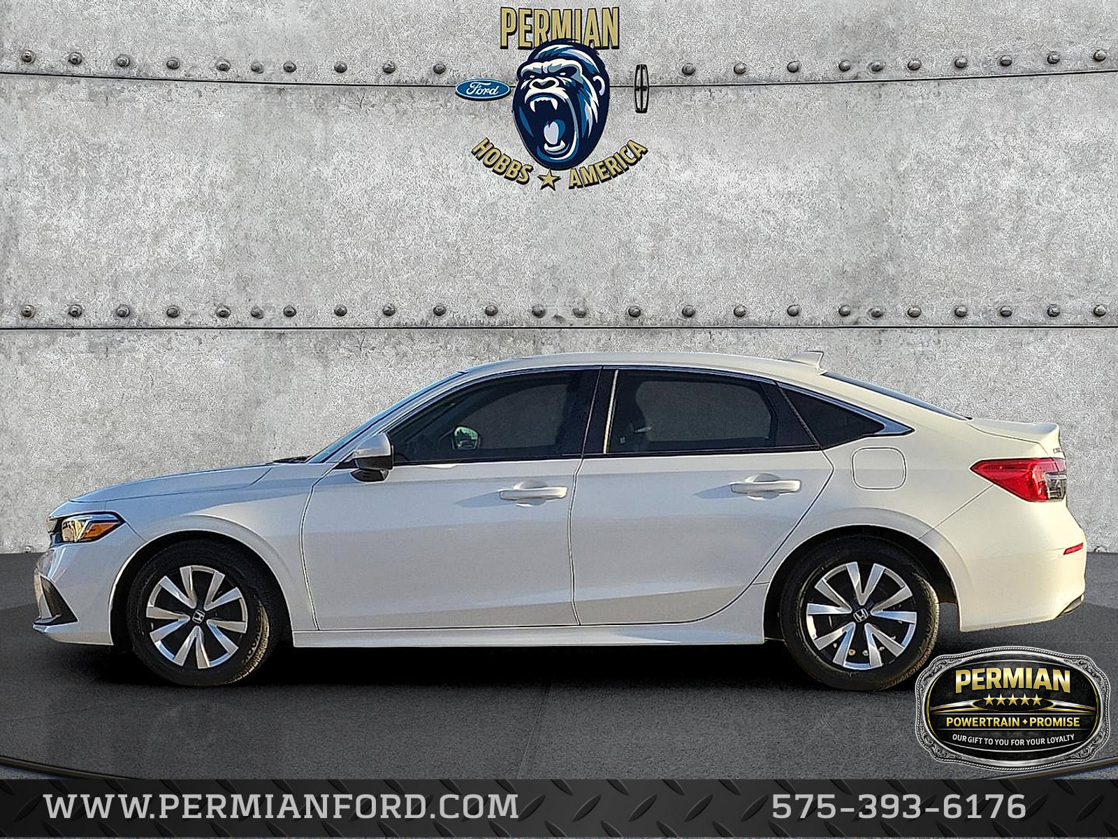 Used 2023 Honda Civic LX image 2