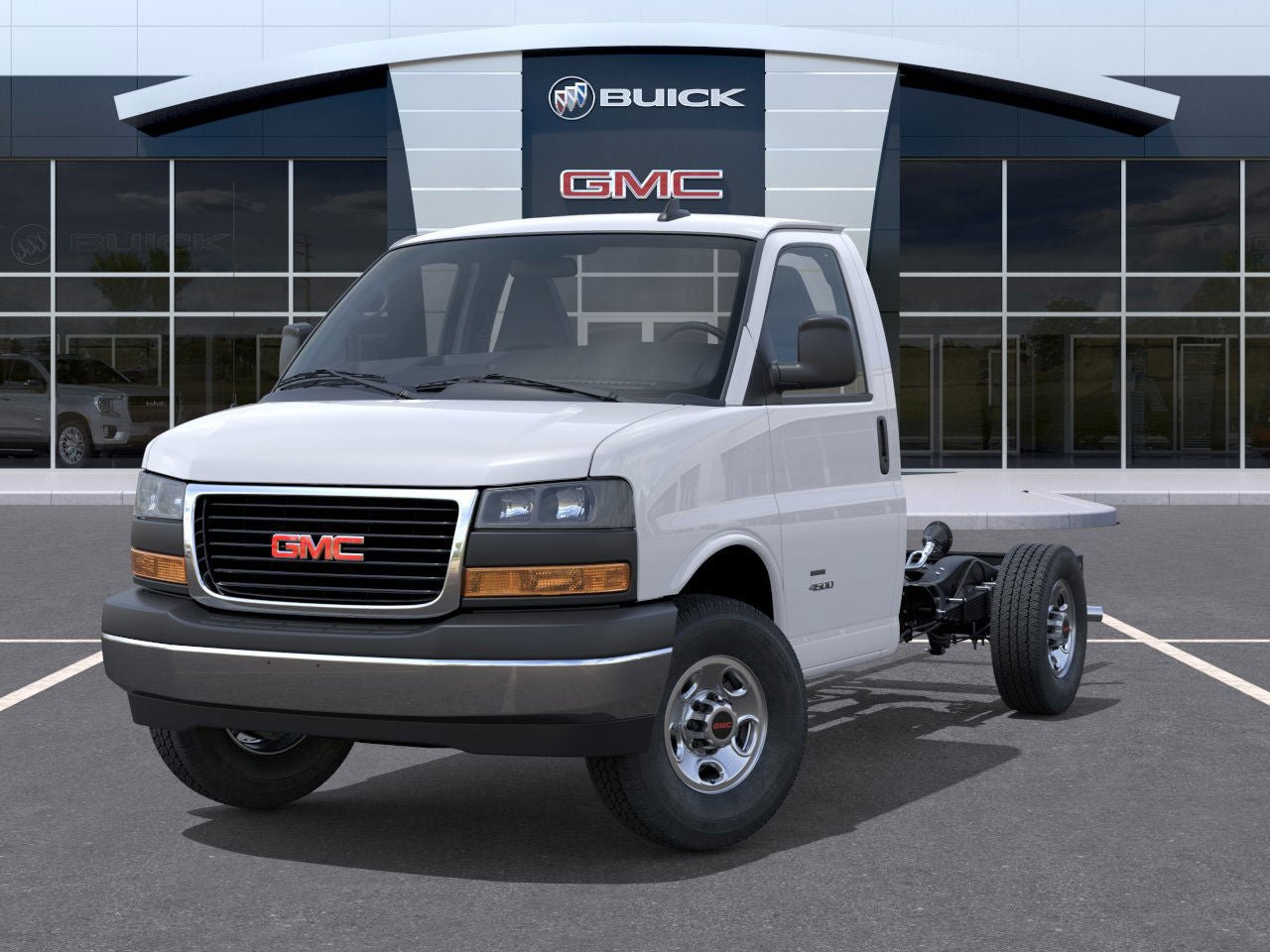 New 2025 GMC Savana 3500 w/ Power Convenience Package RWD image 39