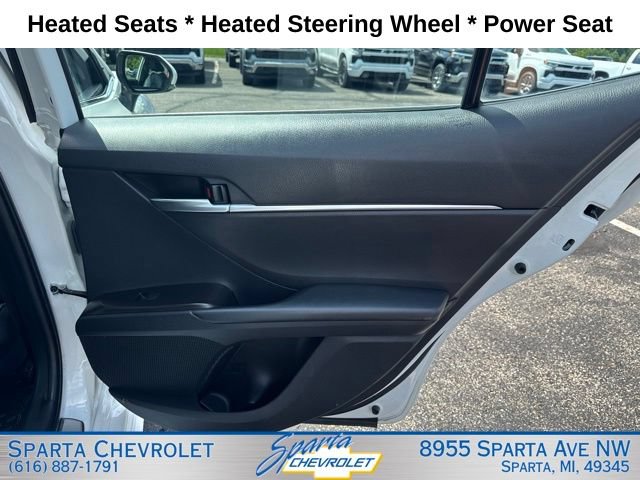 Used 2024 Toyota Camry SE FWD image 29