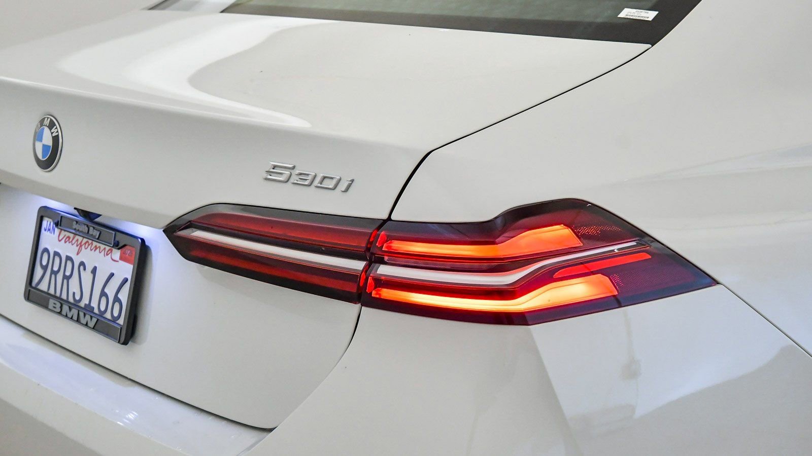 Used 2025 BMW 530i image 12