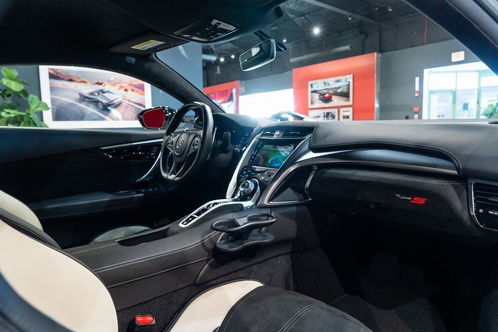 Used 2022 Acura NSX Type S AWD/4WD image 32