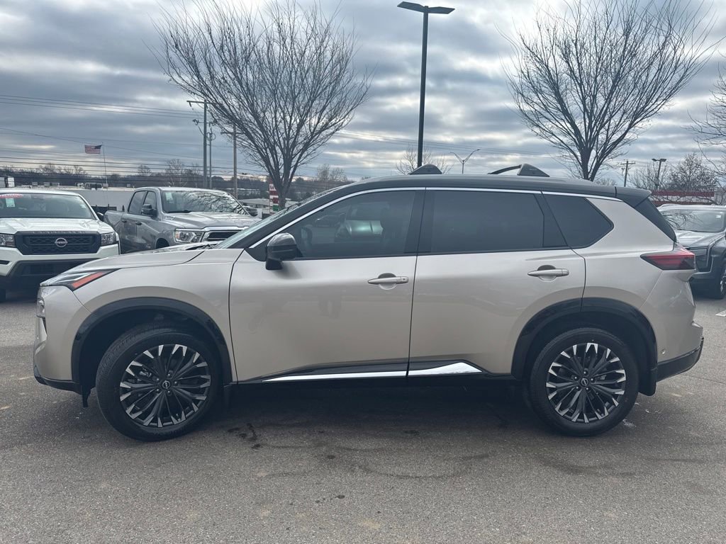 New 2026 Nissan Rogue Platinum image 4