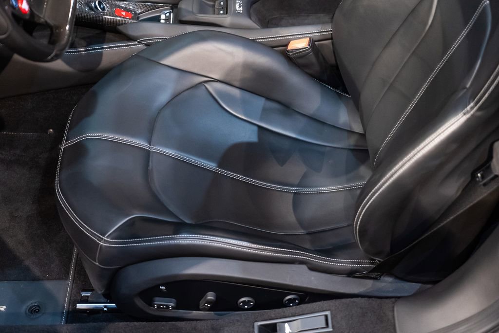 Used 2023 Ferrari F8 Tributo image 28