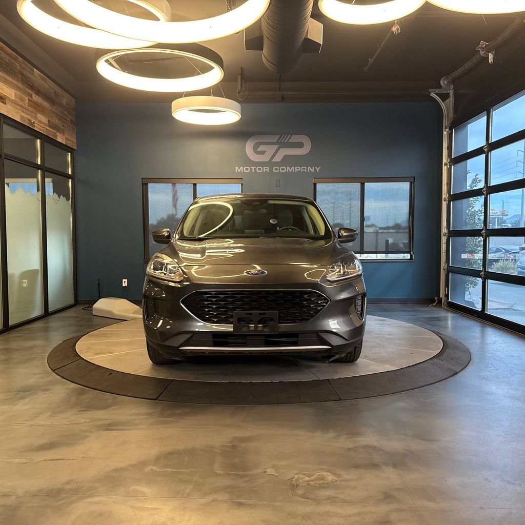 Used 2020 Ford Escape SE AWD/4WD image 8