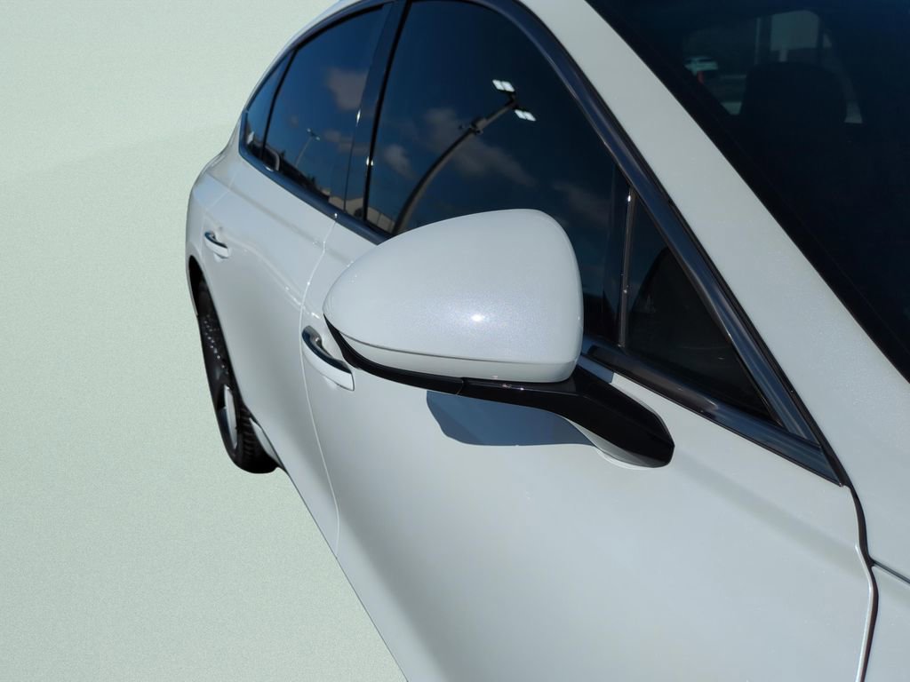 Used 2024 Genesis G80 3.5T Sport image 11