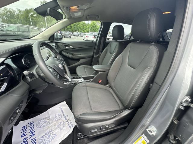 Certified 2023 Buick Encore GX Select w/ Sport Touring Package FWD image 18