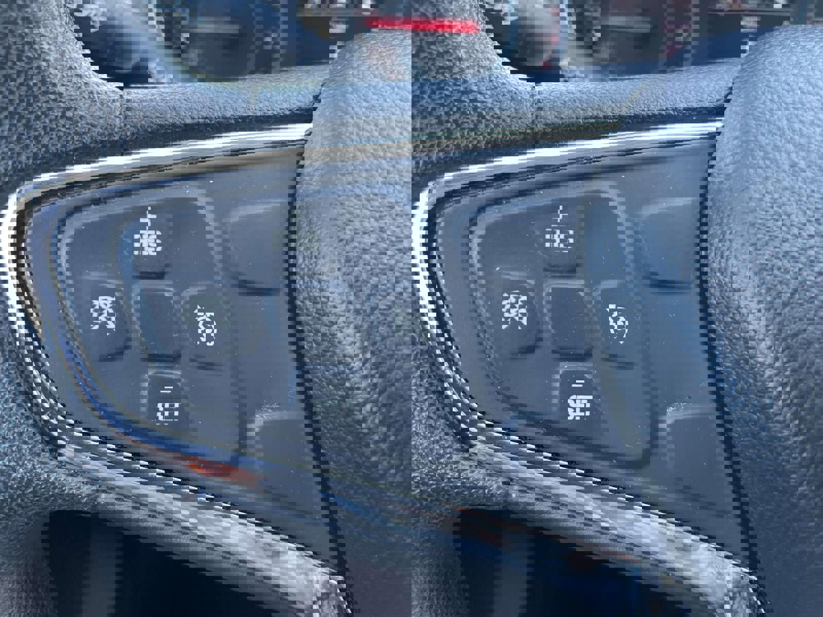 Used 2019 Chevrolet Cruze LT w/ LT True North Edition image 21