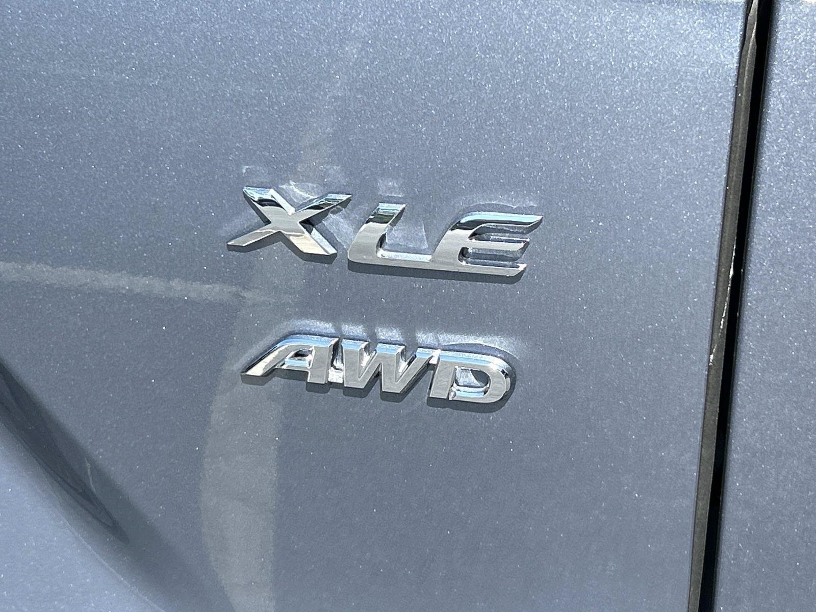 Used 2026 Toyota Corolla Cross XLE w/ Convenience Package AWD/4WD image 8