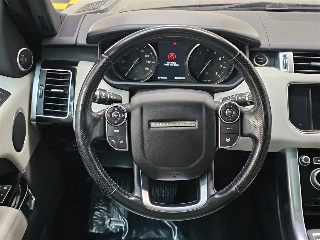 Used 2016 Land Rover Range Rover Sport HSE image 19