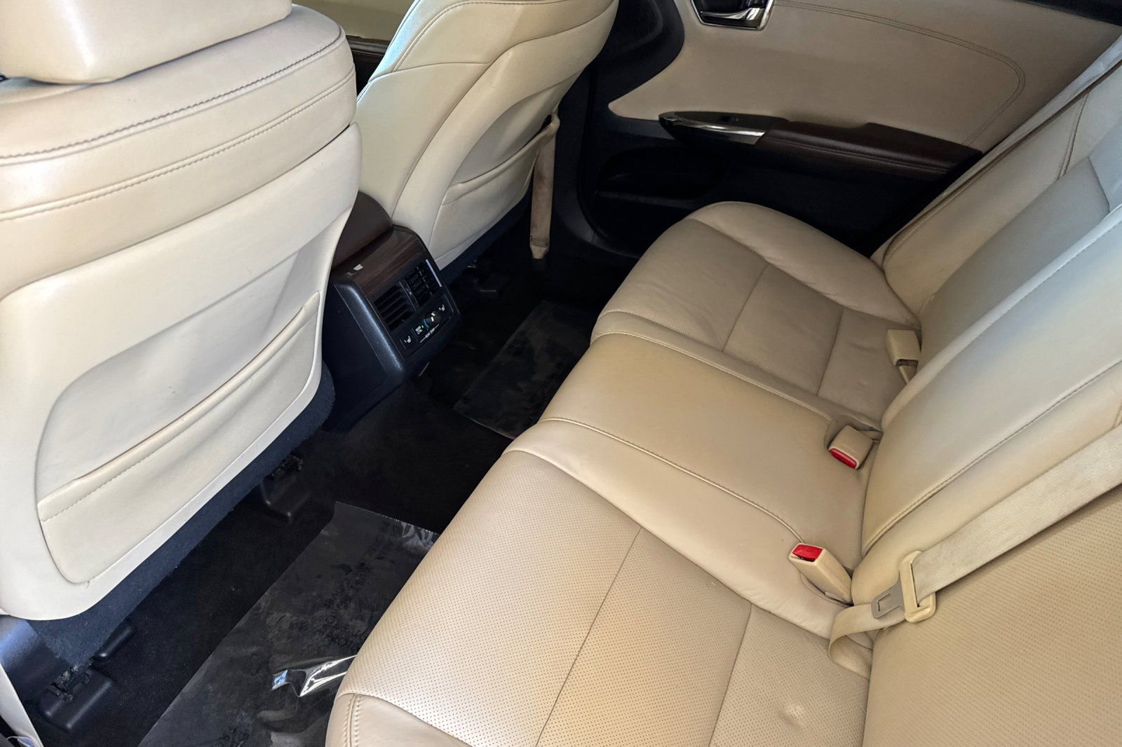 Used 2014 Toyota Avalon Limited FWD image 12