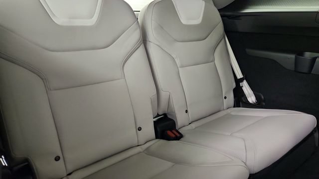 New 2026 Volvo EX90 Plus AWD/4WD image 33