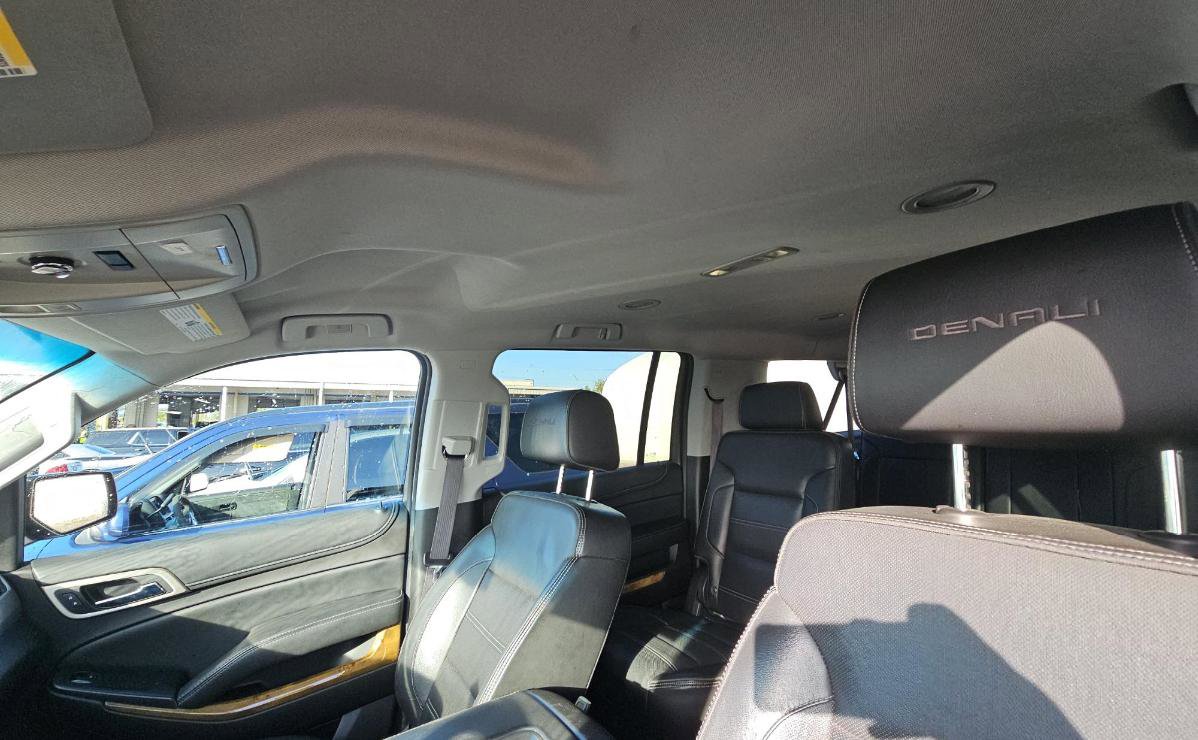 Used 2017 GMC Yukon XL Denali image 13