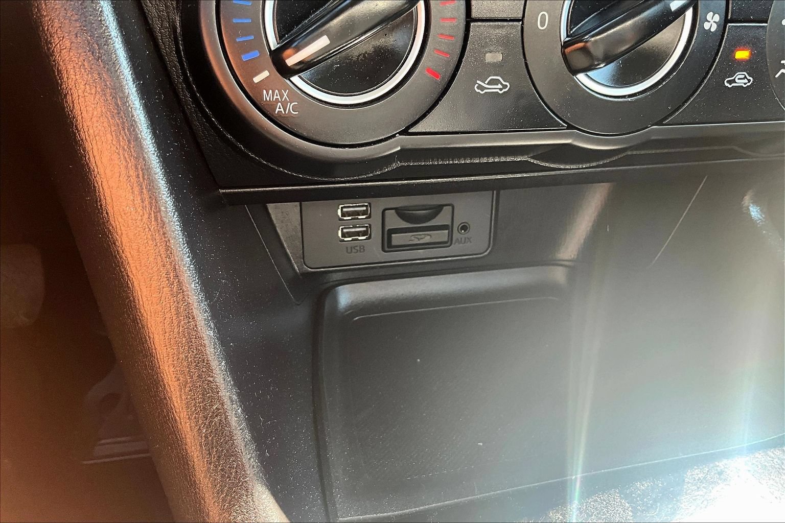 Used 2018 MAZDA MAZDA3 Sport w/ Preferred Equipment Package FWD image 14