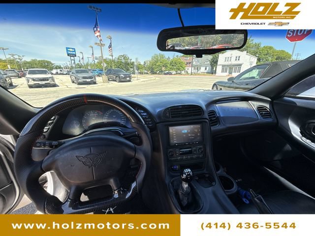 Used 2000 Chevrolet Corvette Convertible w/ Memory Pkg RWD image 18