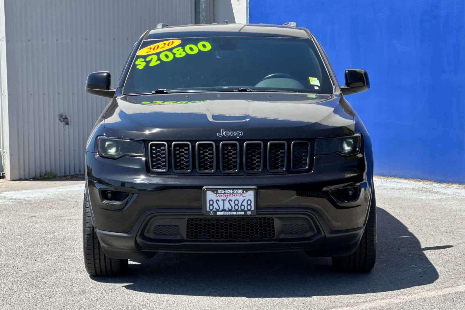 Used 2020 Jeep Grand Cherokee Laredo w/ Laredo X Package RWD image 9