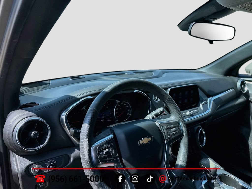Used 2021 Chevrolet Blazer LT FWD image 12