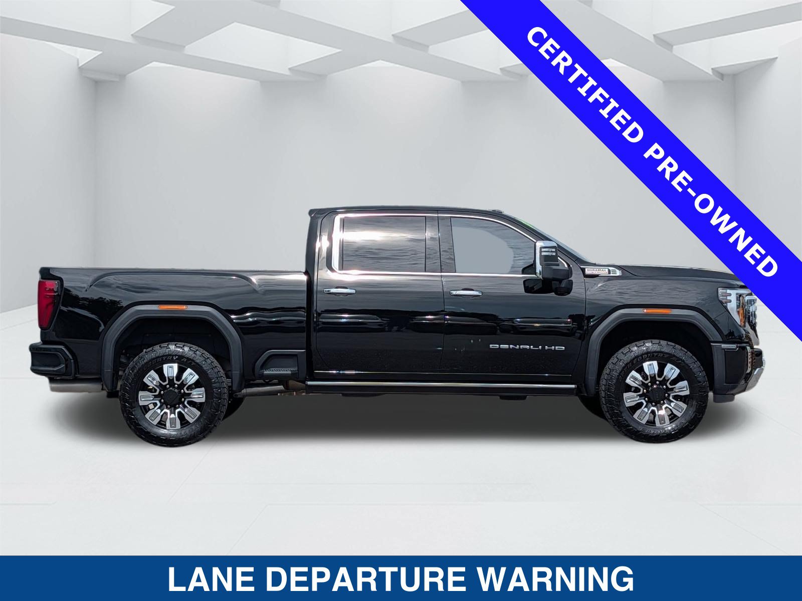 Used 2025 GMC Sierra 3500 Denali w/ Denali Reserve Package AWD/4WD video 3