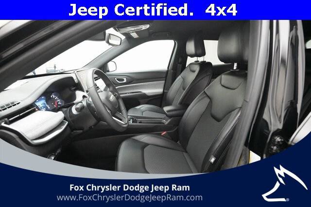 Certified 2024 Jeep Compass Latitude image 7