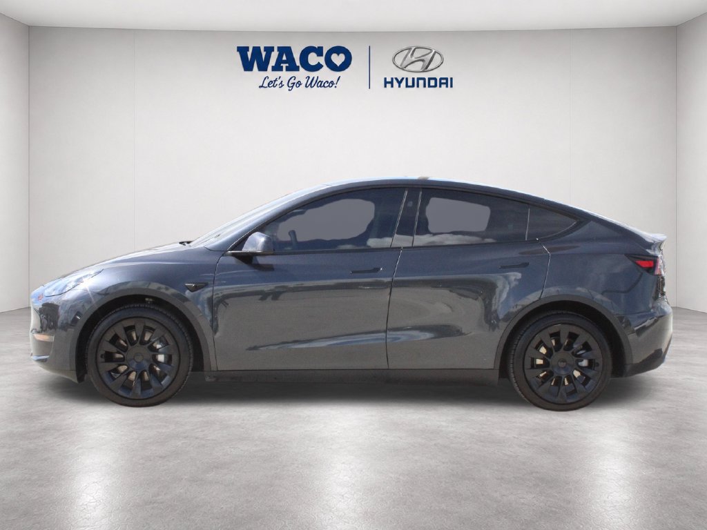 Used 2024 Tesla Model Y Long Range AWD/4WD image 5