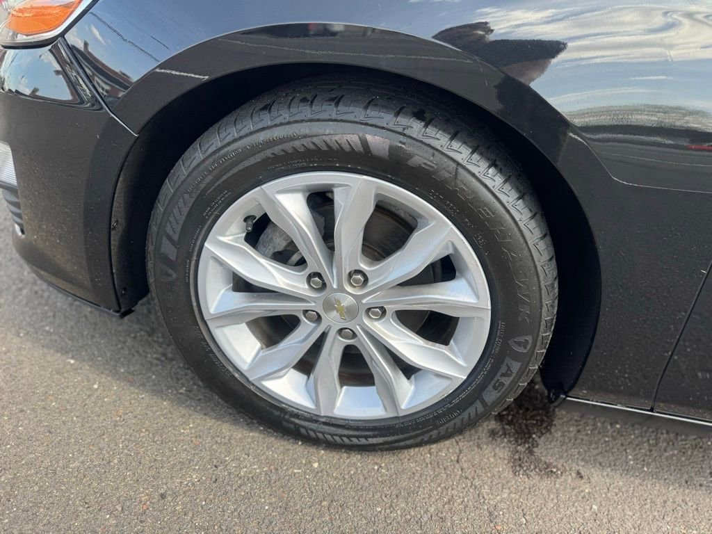 Used 2020 Chevrolet Malibu LT FWD image 15