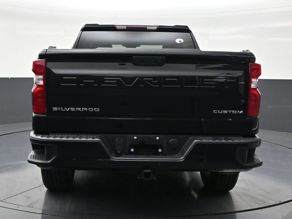 Used 2023 Chevrolet Silverado 1500 Custom RWD image 4