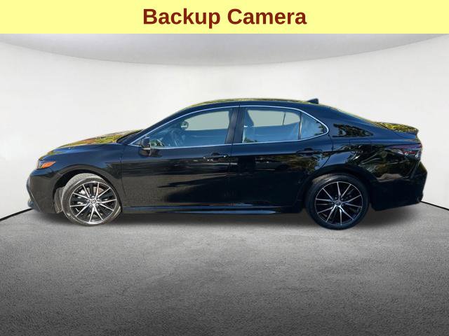 Used 2024 Toyota Camry SE FWD image 6