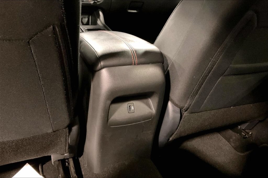 Used 2024 Nissan Sentra SR FWD image 30
