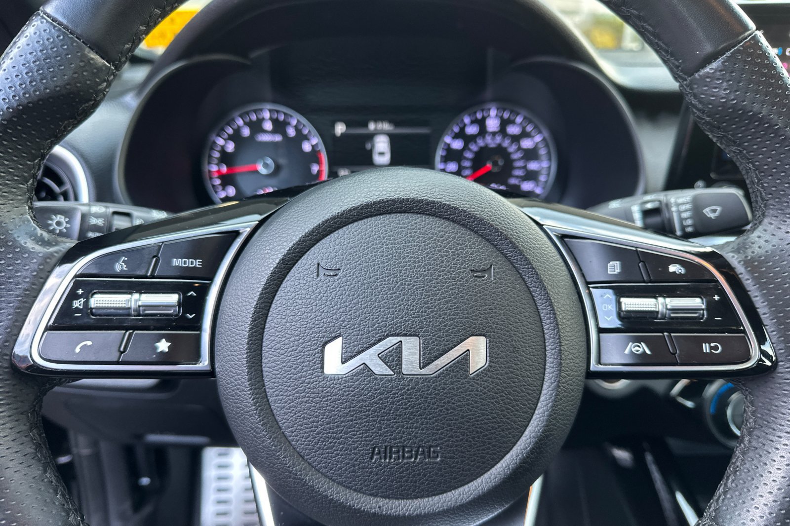 Certified 2023 Kia Forte GT-Line FWD image 25
