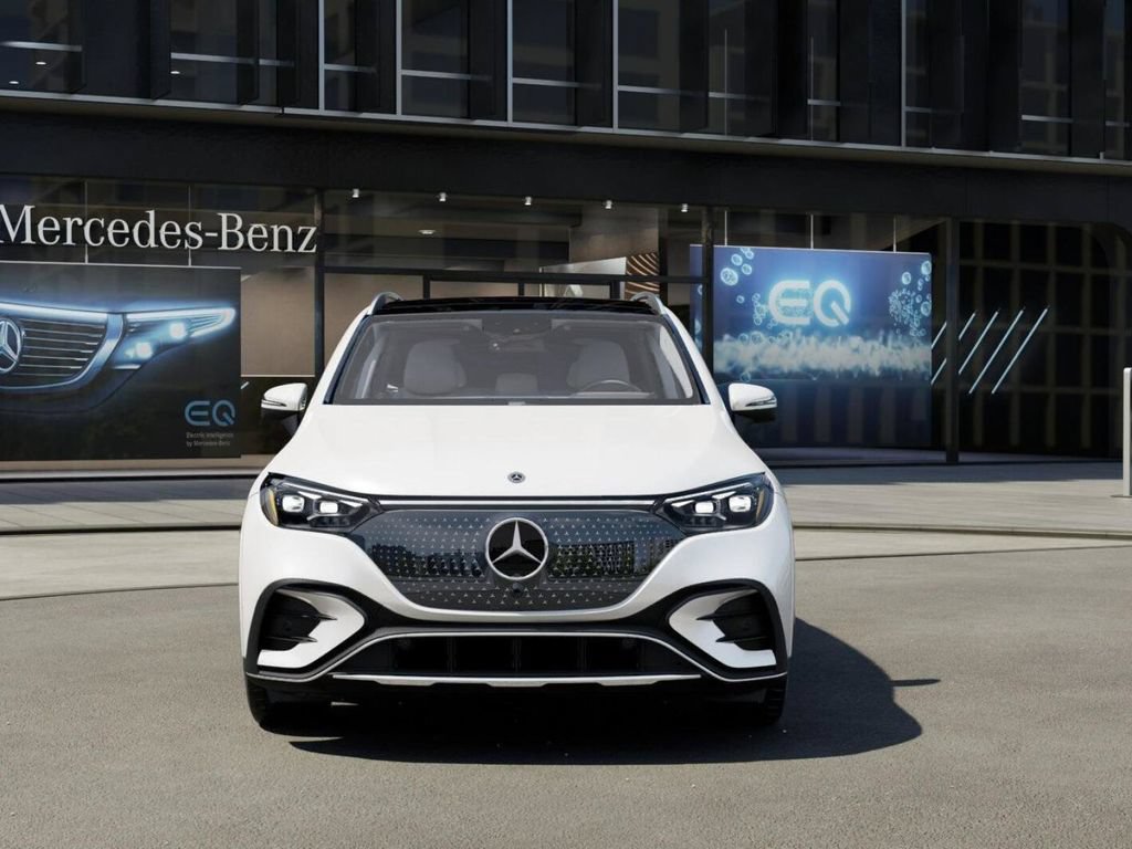 New 2027 Mercedes-Benz EQE 320 4MATIC SUV image 7