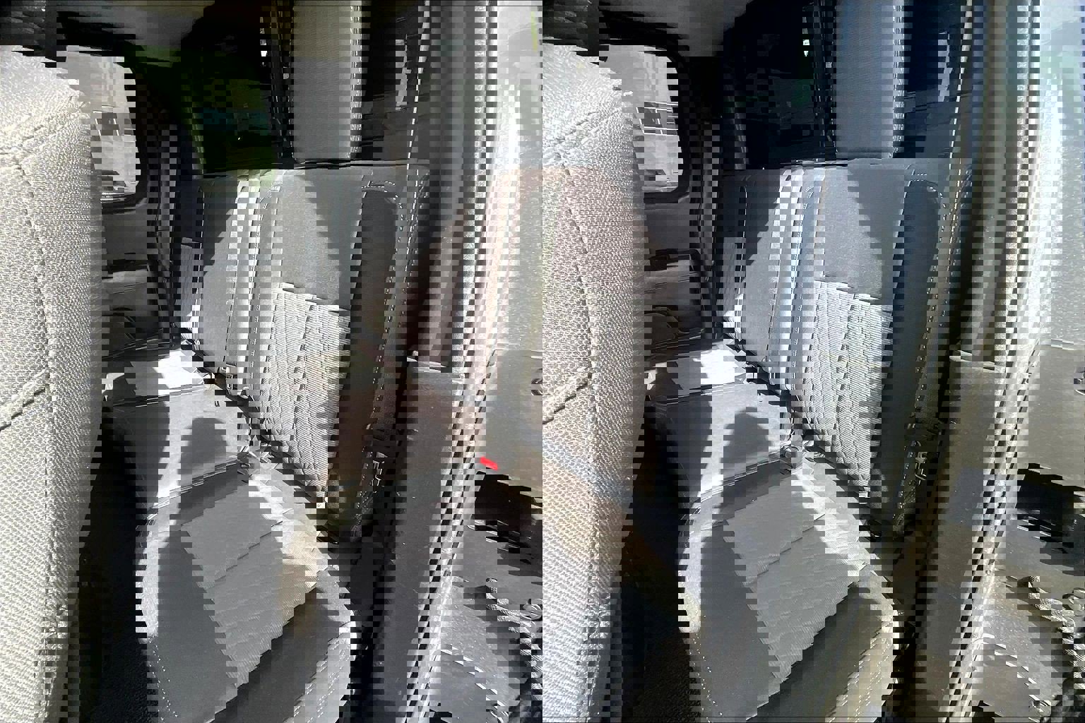 Used 2020 Nissan Titan SV w/ SV Convenience Package image 22