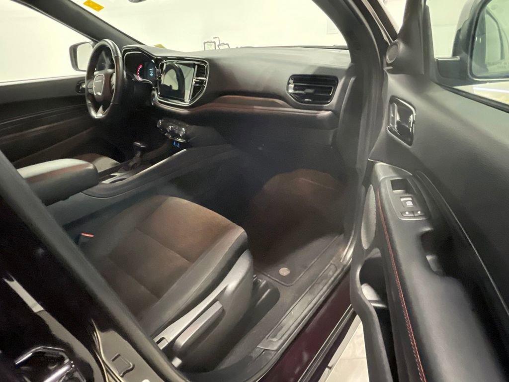 Used 2025 Dodge Durango GT AWD/4WD image 27