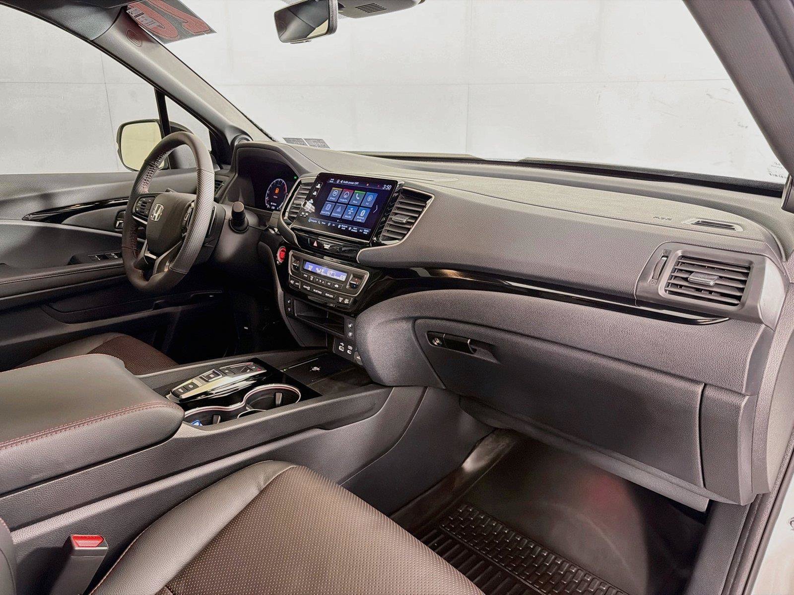Used 2026 Honda Ridgeline Black Edition image 32