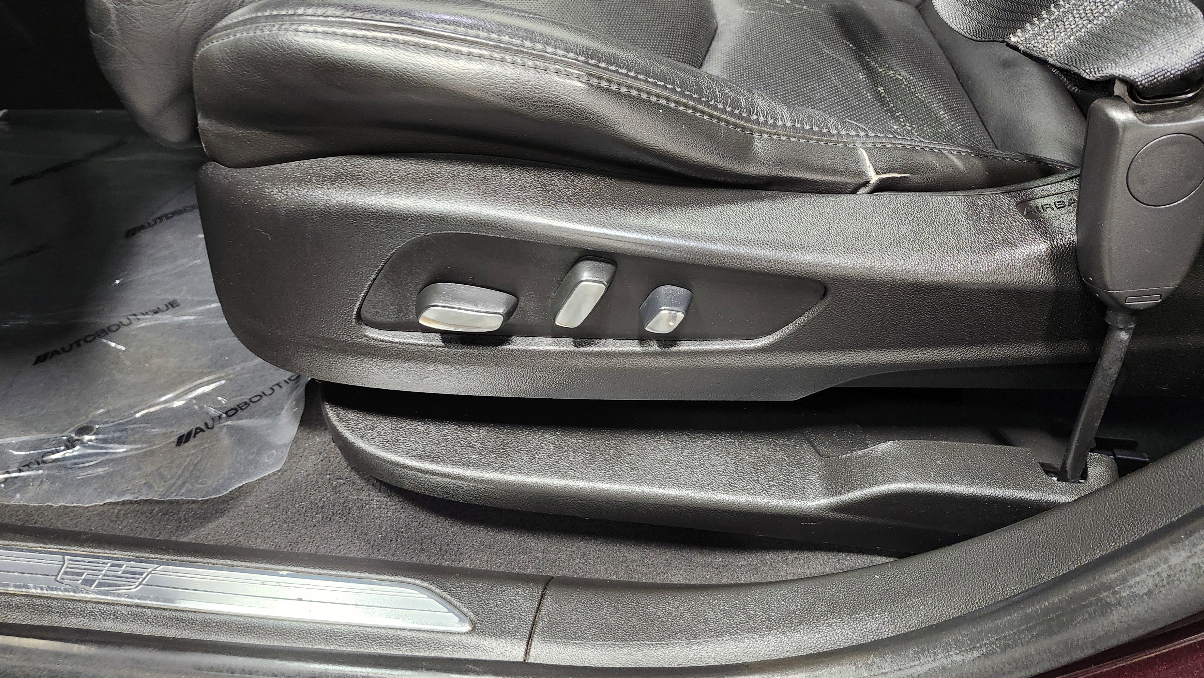 Used 2017 Cadillac XT5 Luxury image 26