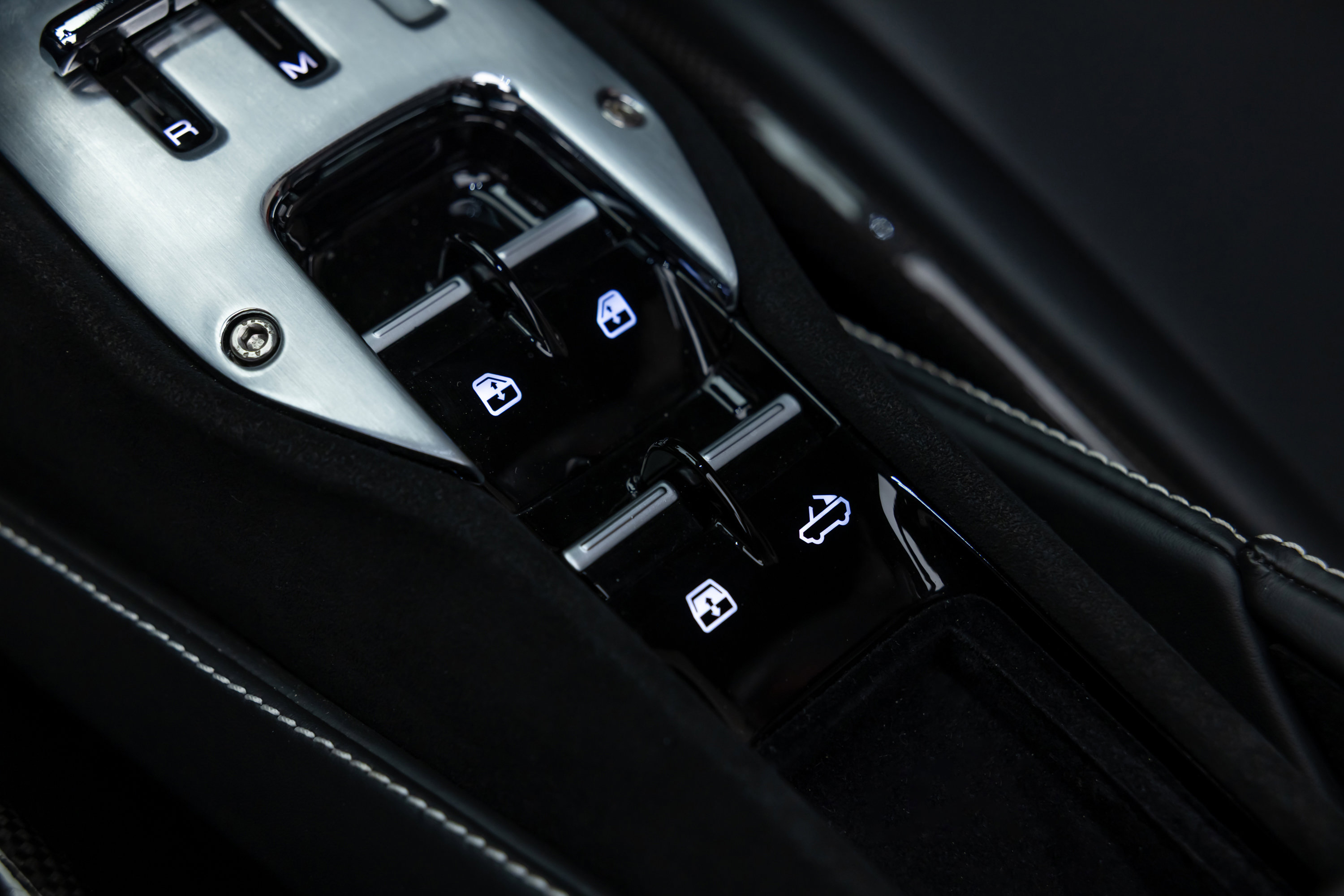 Certified 2022 Ferrari SF90 Spider image 66