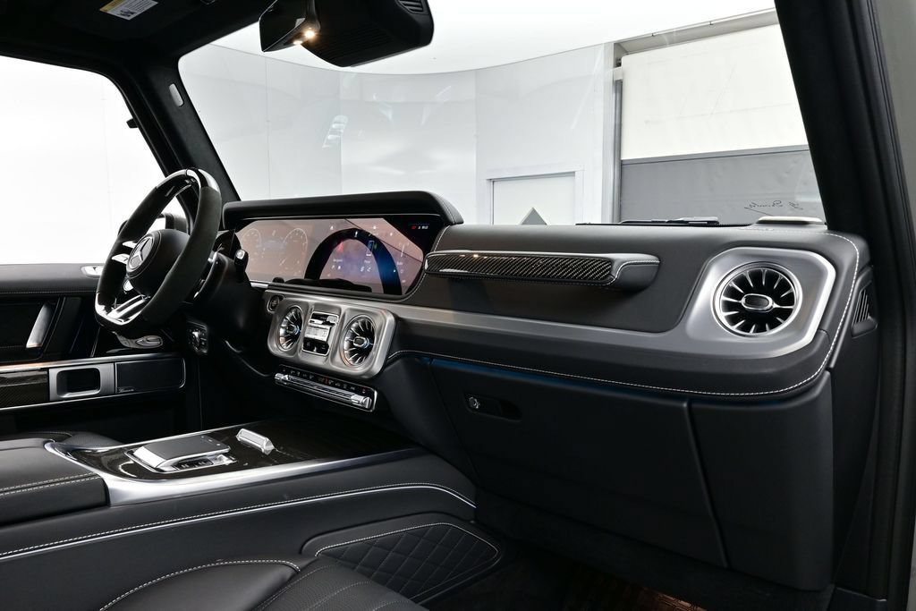 Used 2027 Mercedes-Benz G 63 AMG 4MATIC image 18