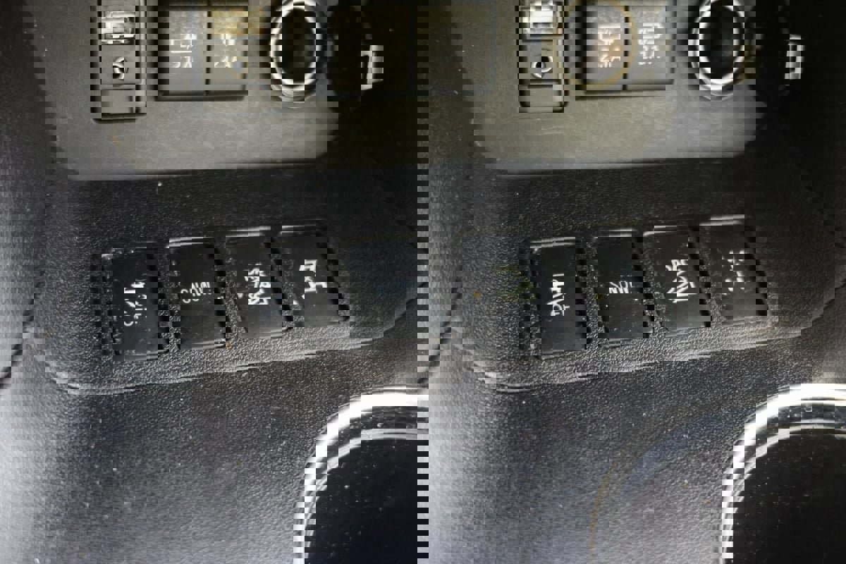 Used 2017 Toyota Highlander Plus image 15