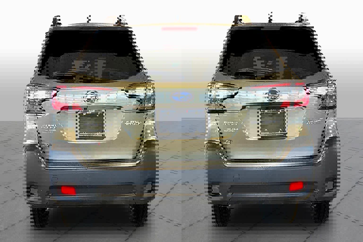 Used 2025 Subaru Outback Premium image 5