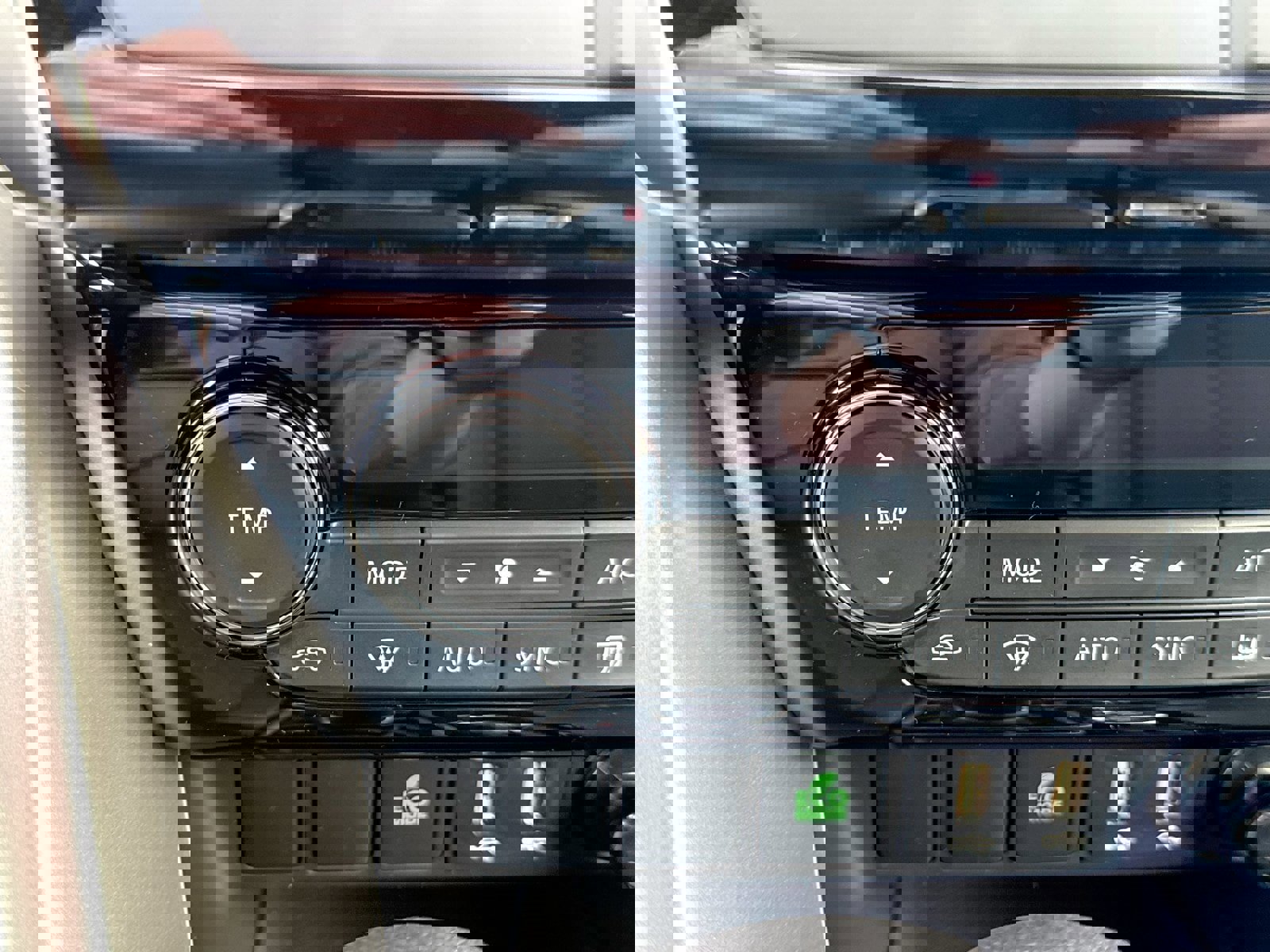 New 2026 Mitsubishi Eclipse Cross AWD image 34