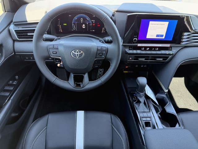 New 2026 Toyota Camry SE FWD image 11