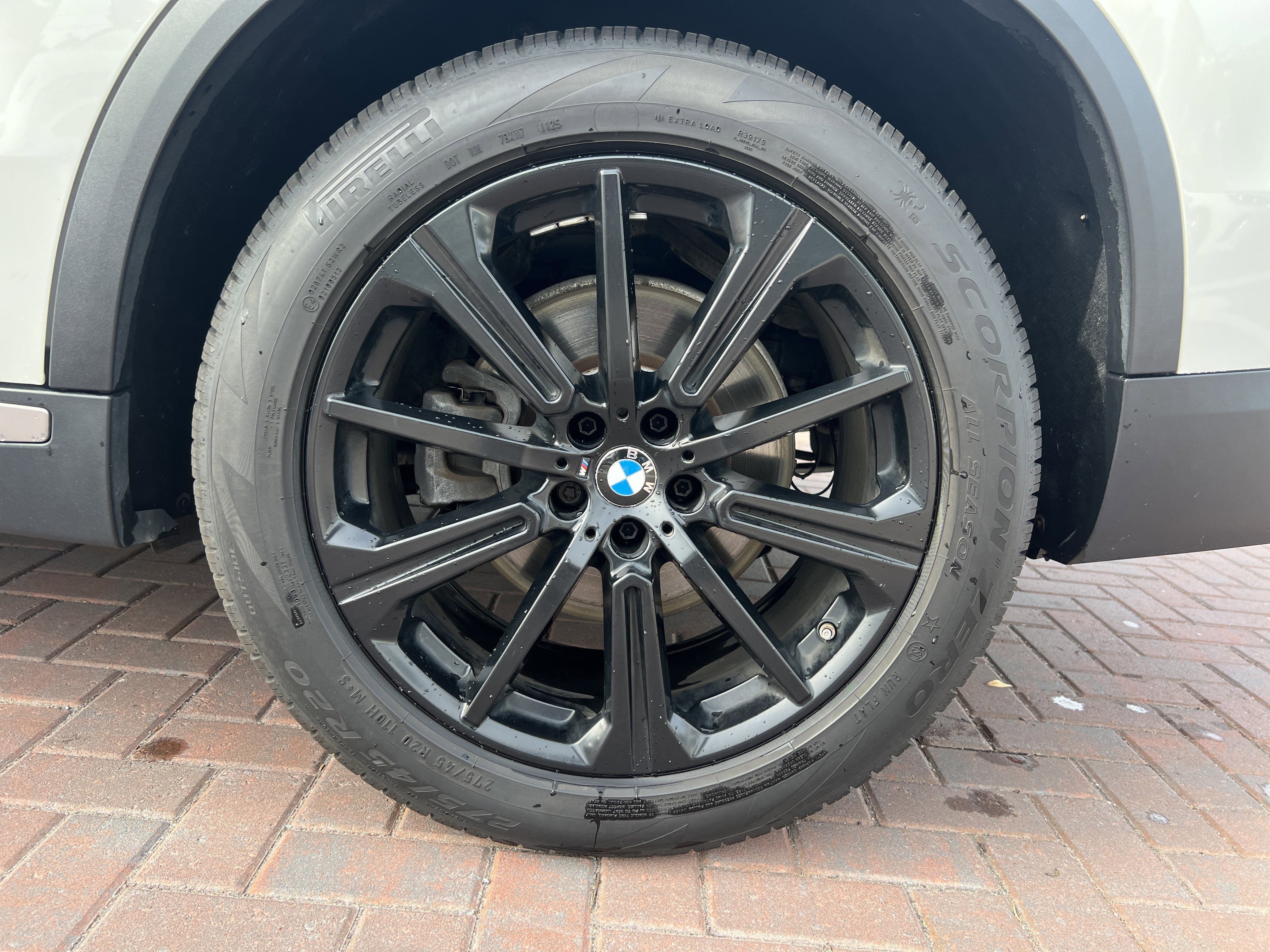 Used 2020 BMW X5 xDrive40i w/ Convenience Package AWD/4WD image 13
