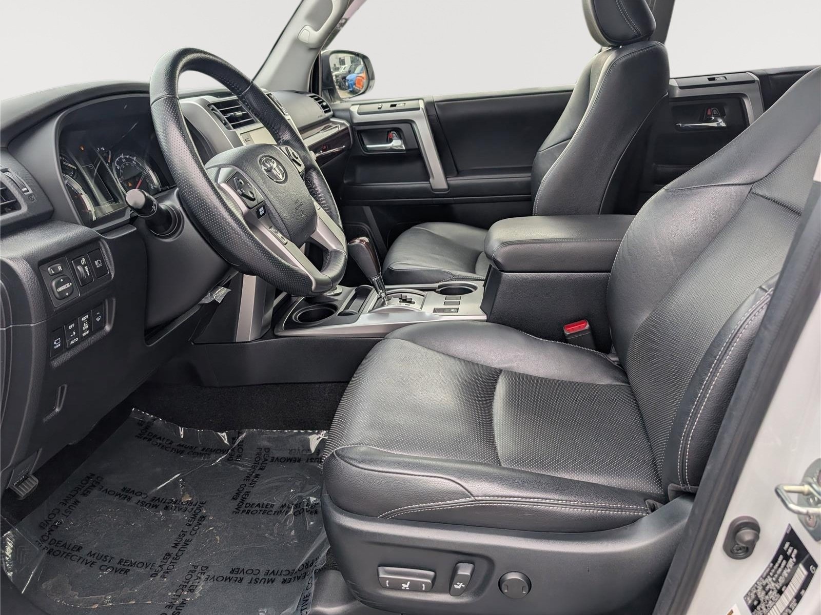 Used 2024 Toyota 4Runner Limited AWD/4WD image 16