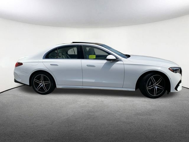 Used 2025 Mercedes-Benz E 350 4MATIC Sedan image 14