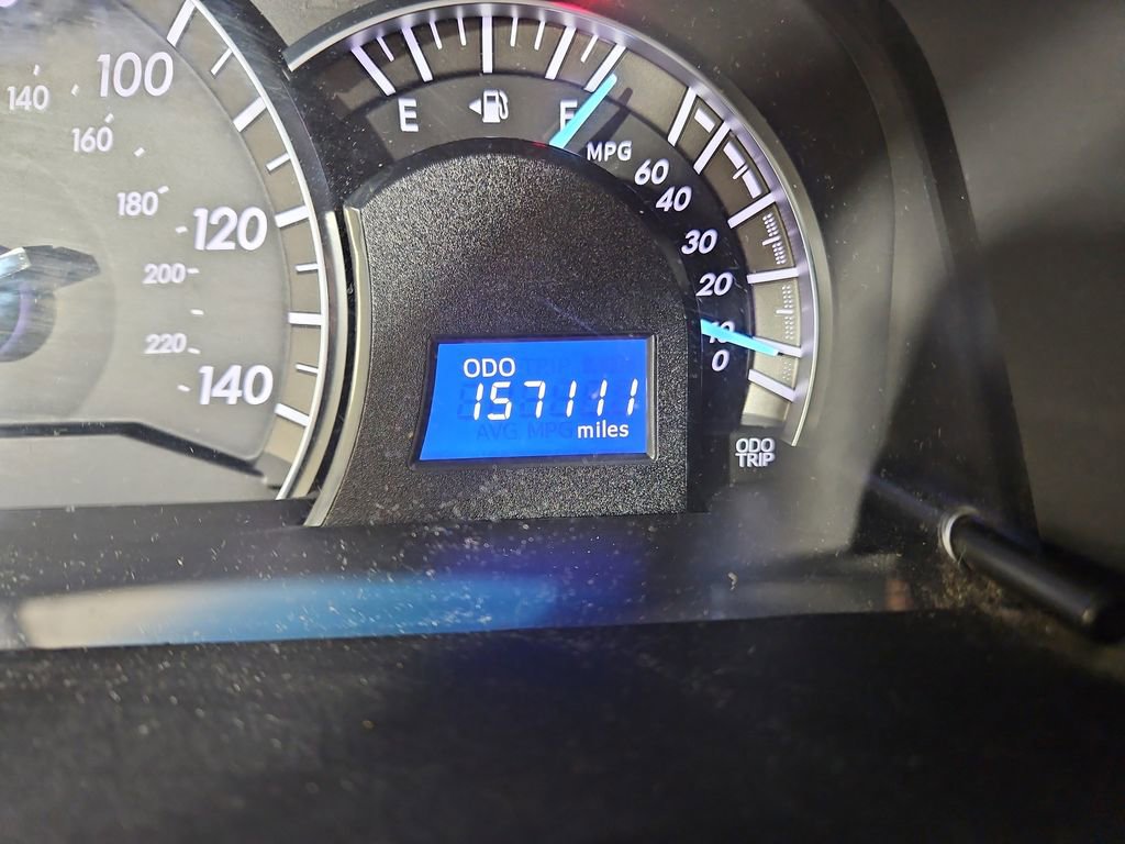 Used 2012 Toyota Camry SE image 16